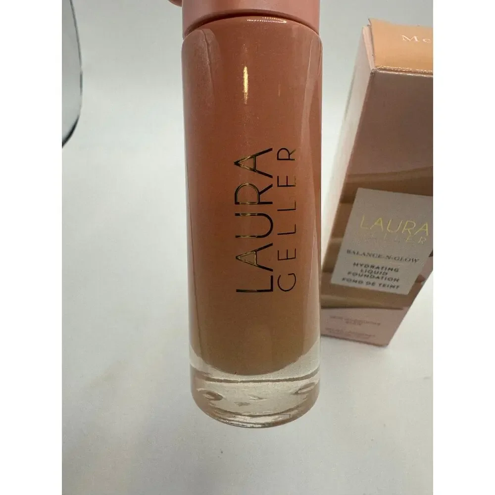 Laura Geller Balance-N-Glow Hydrating Liquid Foundation Medium Makeup 0.9 Oz NIB